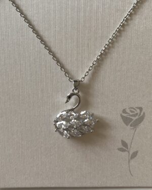 Swan necklace silver